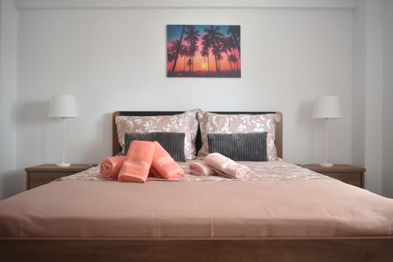 Seaside Apartments ネア・イラクリア エクステリア 写真